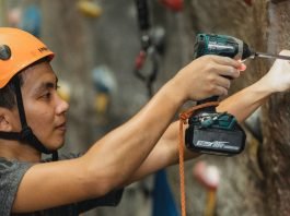 How to Find a Reputable Commercial Electrician in Australia Electrician