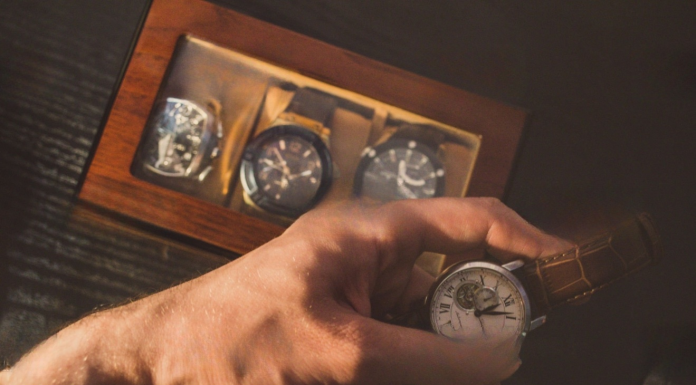 Discover the Perfect Gift: Personalized Watch Boxes Personalized Watch Boxes