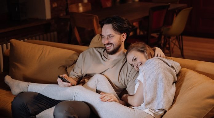 The Role of Dating Websites in Our Love Stories Love Stories