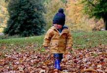 7 Fun-Filled Fall Activities for the Whole Family Cute baby girl