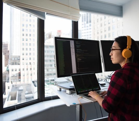 Django vs NodeJS Coding